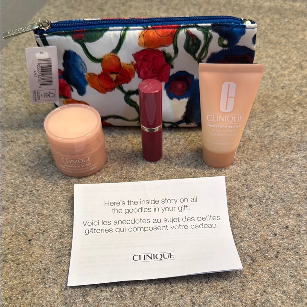 Clinique Moisture Set with Plum Pop Lipstick